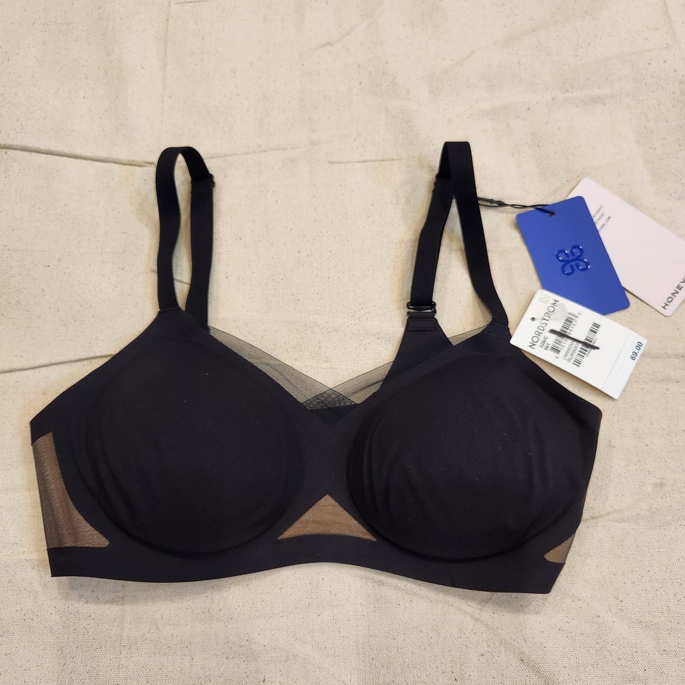 New HoneyLove RunWay Bra Black Size 32B 32C Wireless Support Mesh Honey Love